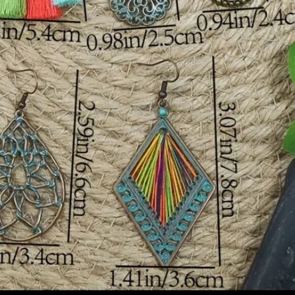 Bronze diamond shape rainbow threaded turquoise earrings - Picture 3 of 4